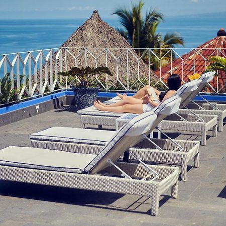 Hotel Luxury Patio Azul (Adults Only) Puerto Vallarta Exterior foto Rooftop pool at the Hotel